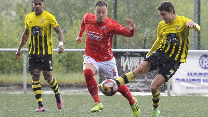 El Estradense vence en el descuento