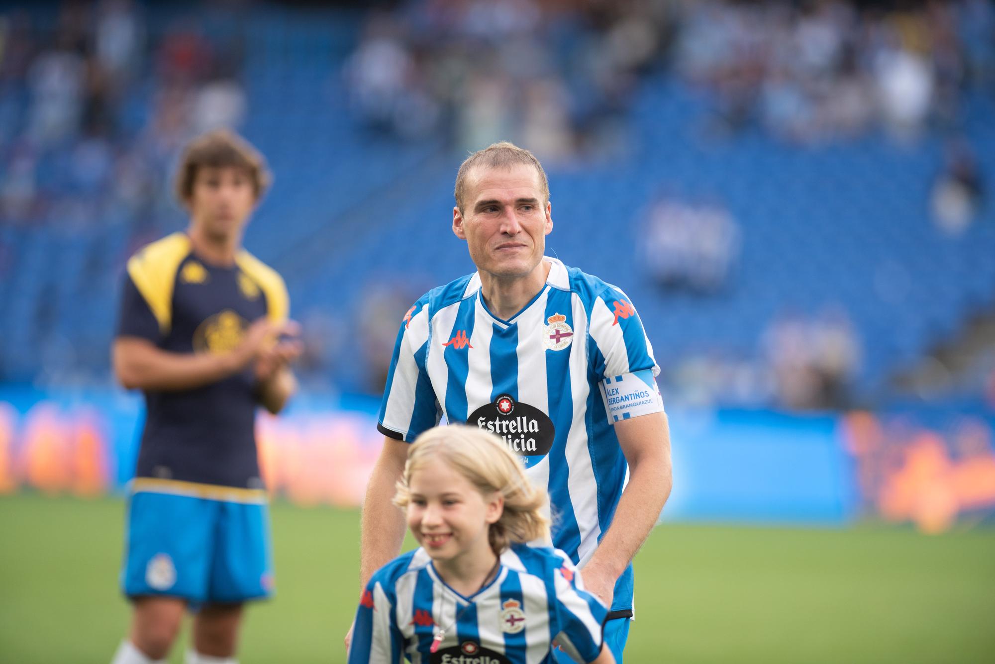 Homenaje a Álex Bergantiños en Riazor