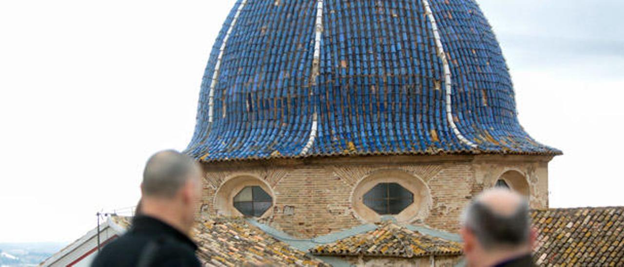 La cúpula de la iglesia de Callosa  está inclinada  20 centímetros