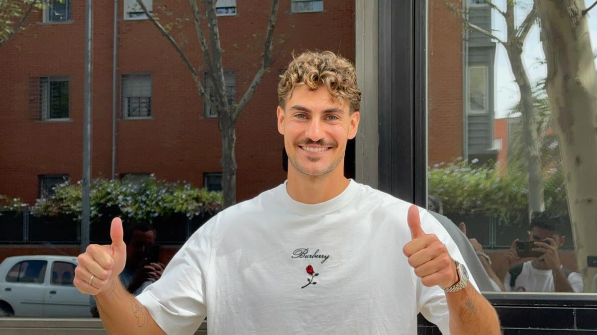 Diego Conde llega a Sevilla para firmar por el Betis