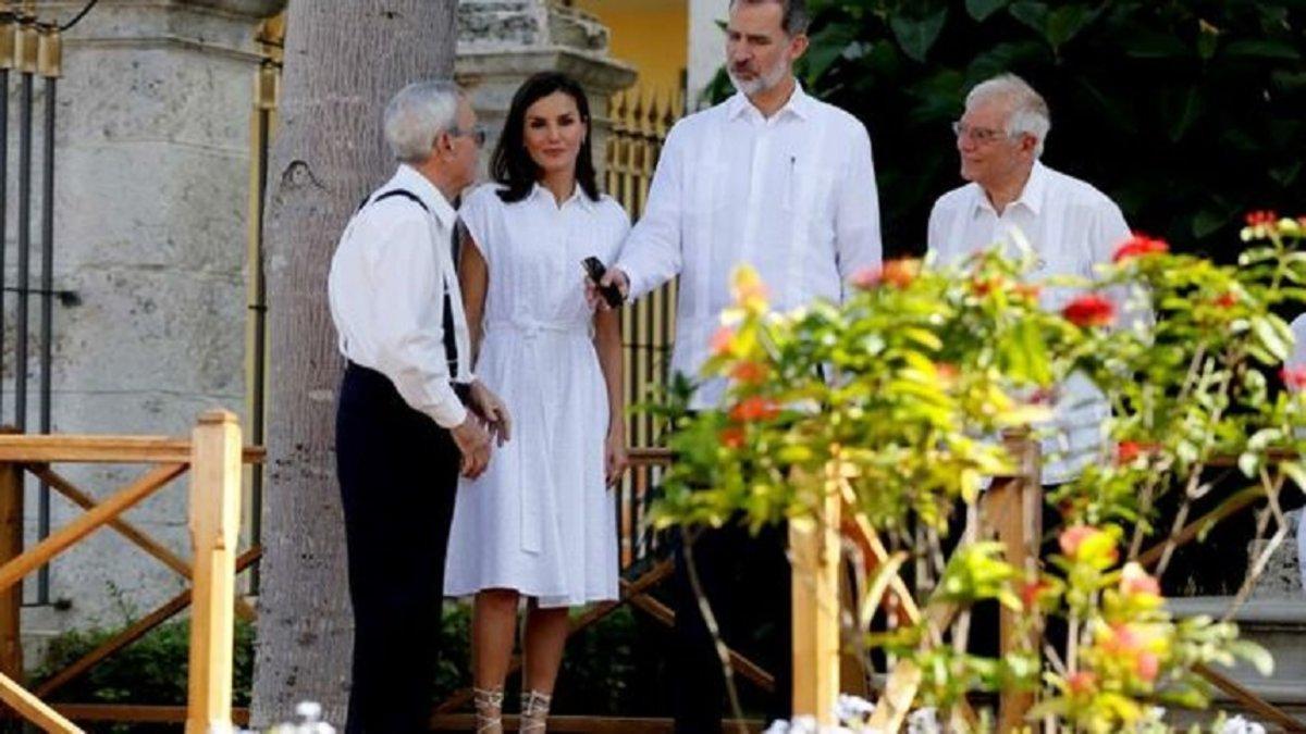 La imagen de Felipe VI  en Cuba que ha sorprendido a los estilistas