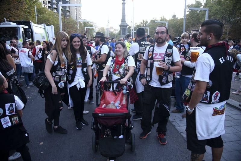 Las peñas de la Federación vuelven a tomar la calle en su maratón de charangas