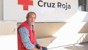 José Ginés es voluntario de la Cruz Roja desde hace casi dos años.