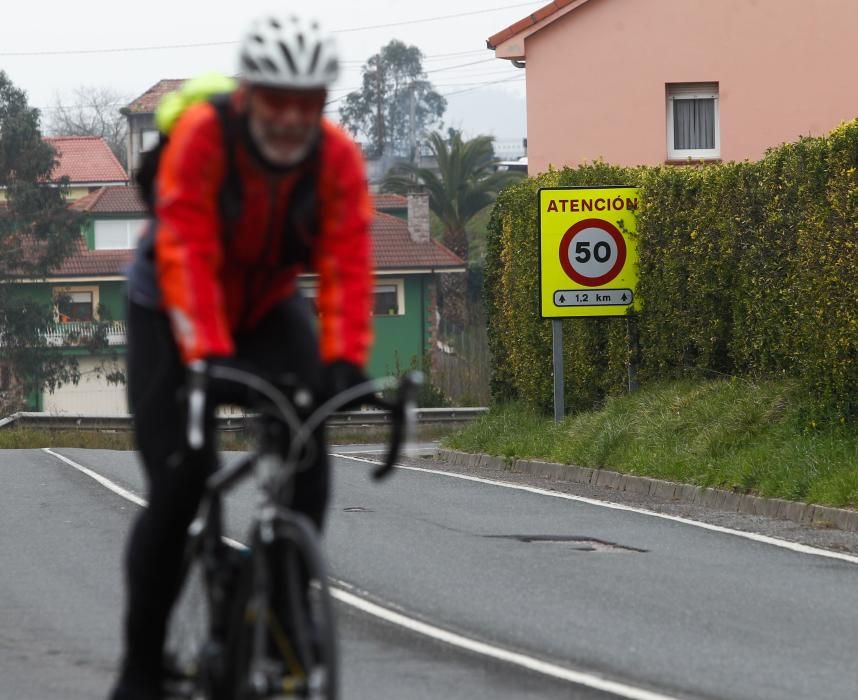 Lugar del accidente que le costó la vida a un motorista en Santa Marina de Piedramuelle