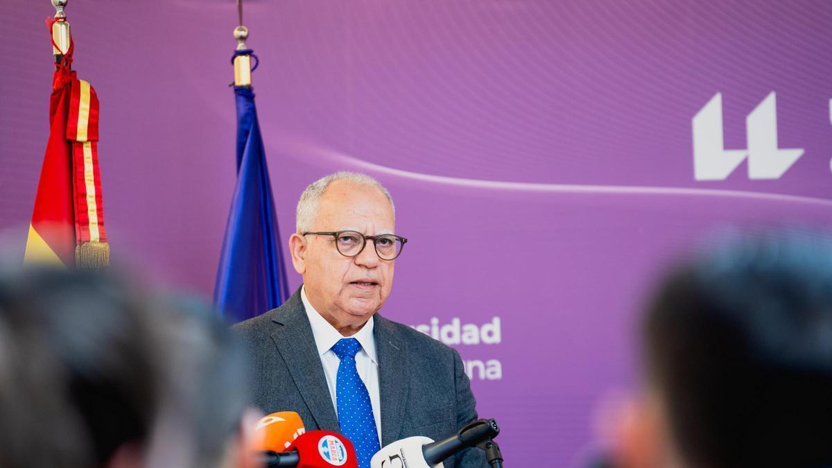 Casimiro Curbelo, presidente del Cabildo de La Gomera.