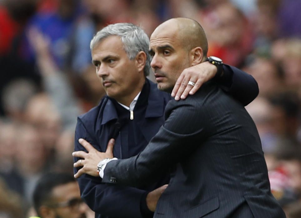 Guardiola guanya el primer cara a cara contra Mourinho