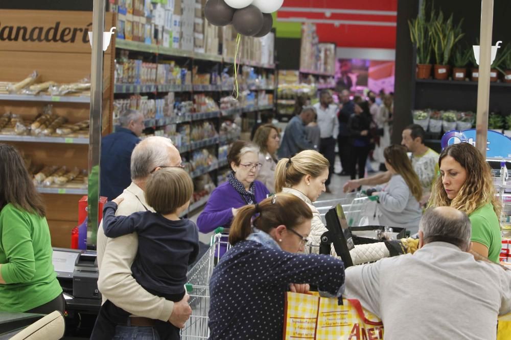 Nueva apertura de Family Cash en Xàtiva