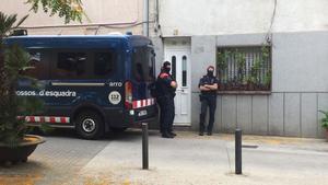 ef90f149-2833-415e-97d8-9bd63377f6c8