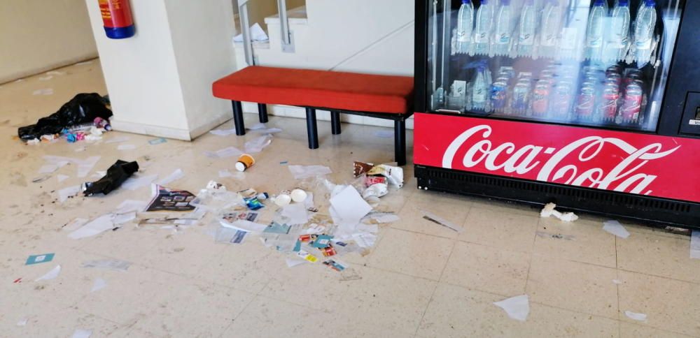 Las imágenes de la huelga de limpieza en la Universidad de Málaga