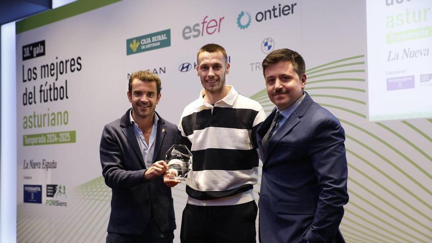 El mensaje del Sporting en los premios de LA NUEVA ESPAÑA: del "orgullo" a los "50 puntos" de Borja Jiménez