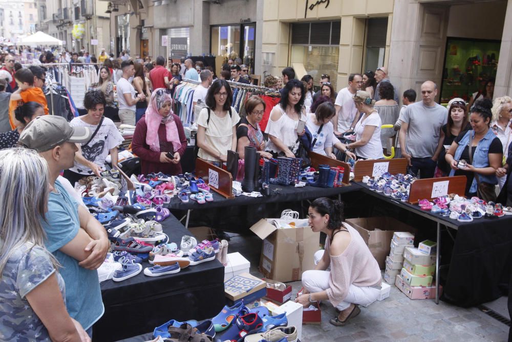 Massiva macrobotiga al carrer al centre de Girona