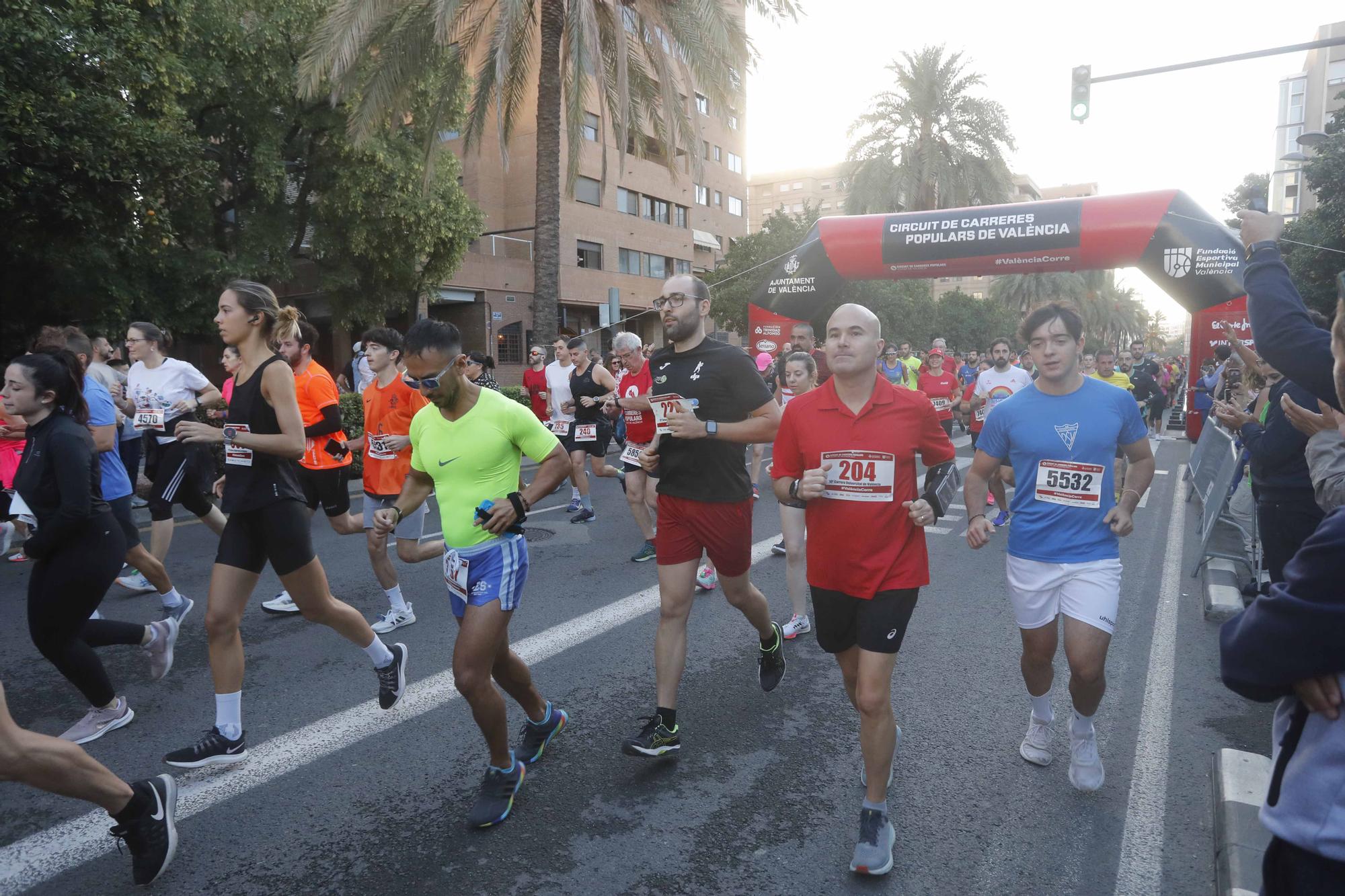 ¡Búscate en la X Carrera de la Universitat de València!