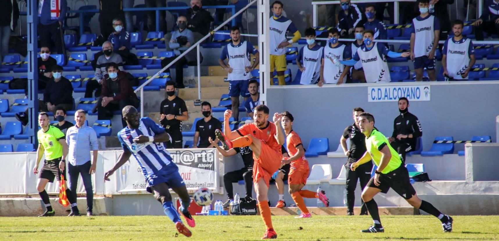 Alcoyano - Atzeneta: las imágenes del partido - Información