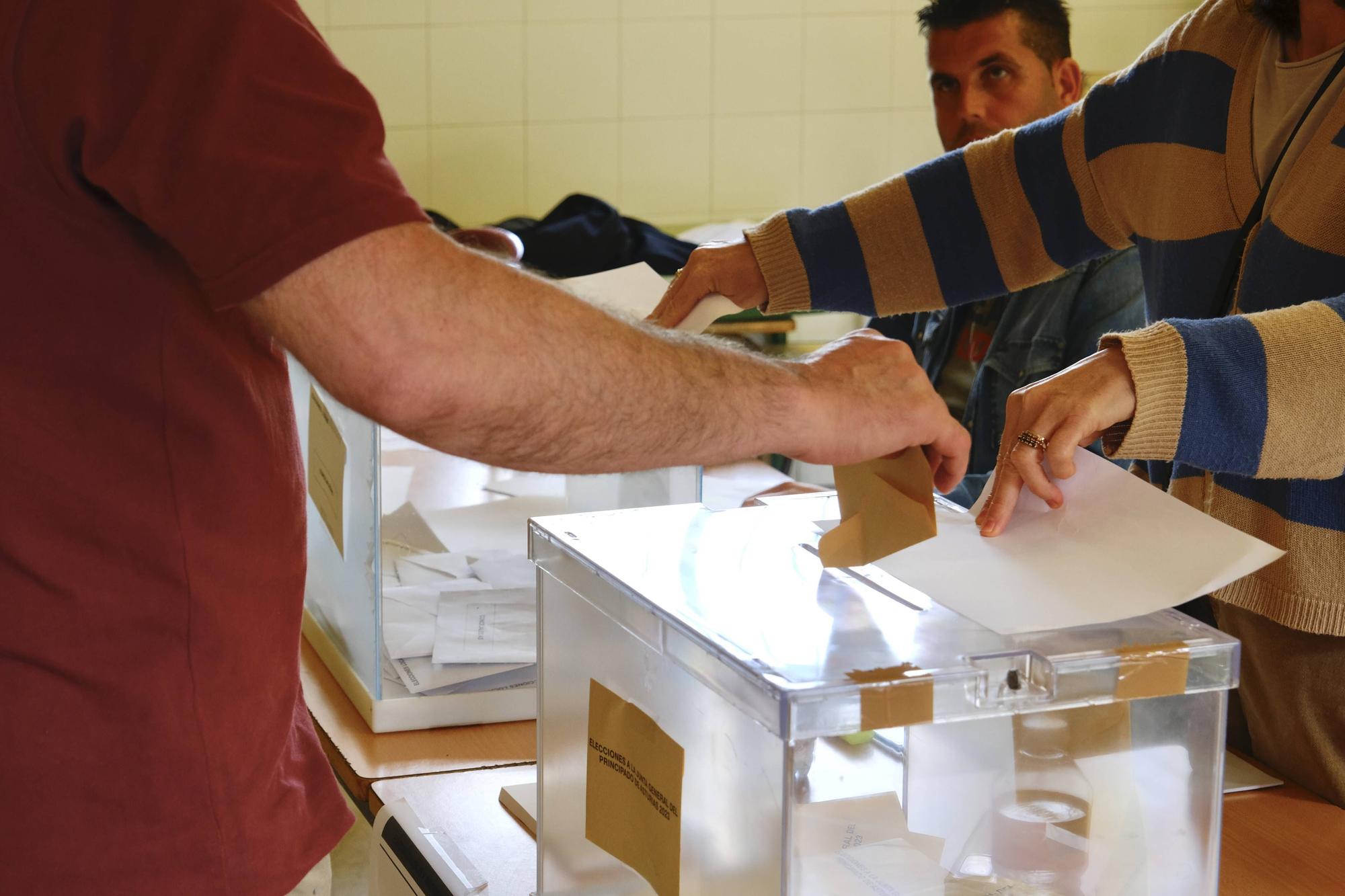 Ambiente electoral en Oviedo