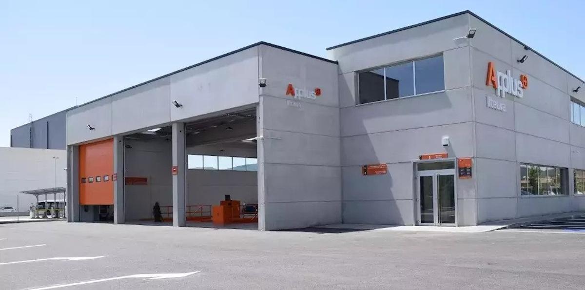 Viladecans estrena una nova estació d’ITV Viladecans estrena una nova estació d’ITV