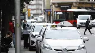 Gijón estudiará implantar un "bonotaxi" para personas con movilidad reducida