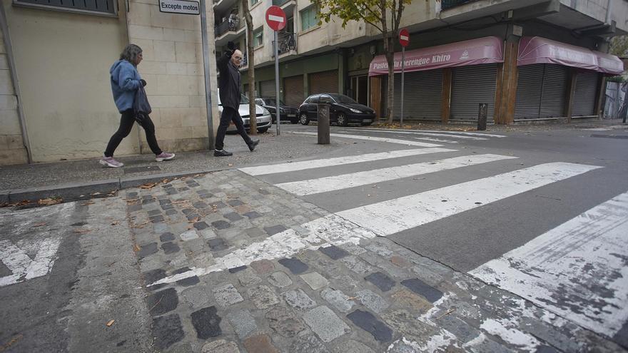 Modificaran els passos de vianants elevats de tres carrers de Santa Eugènia