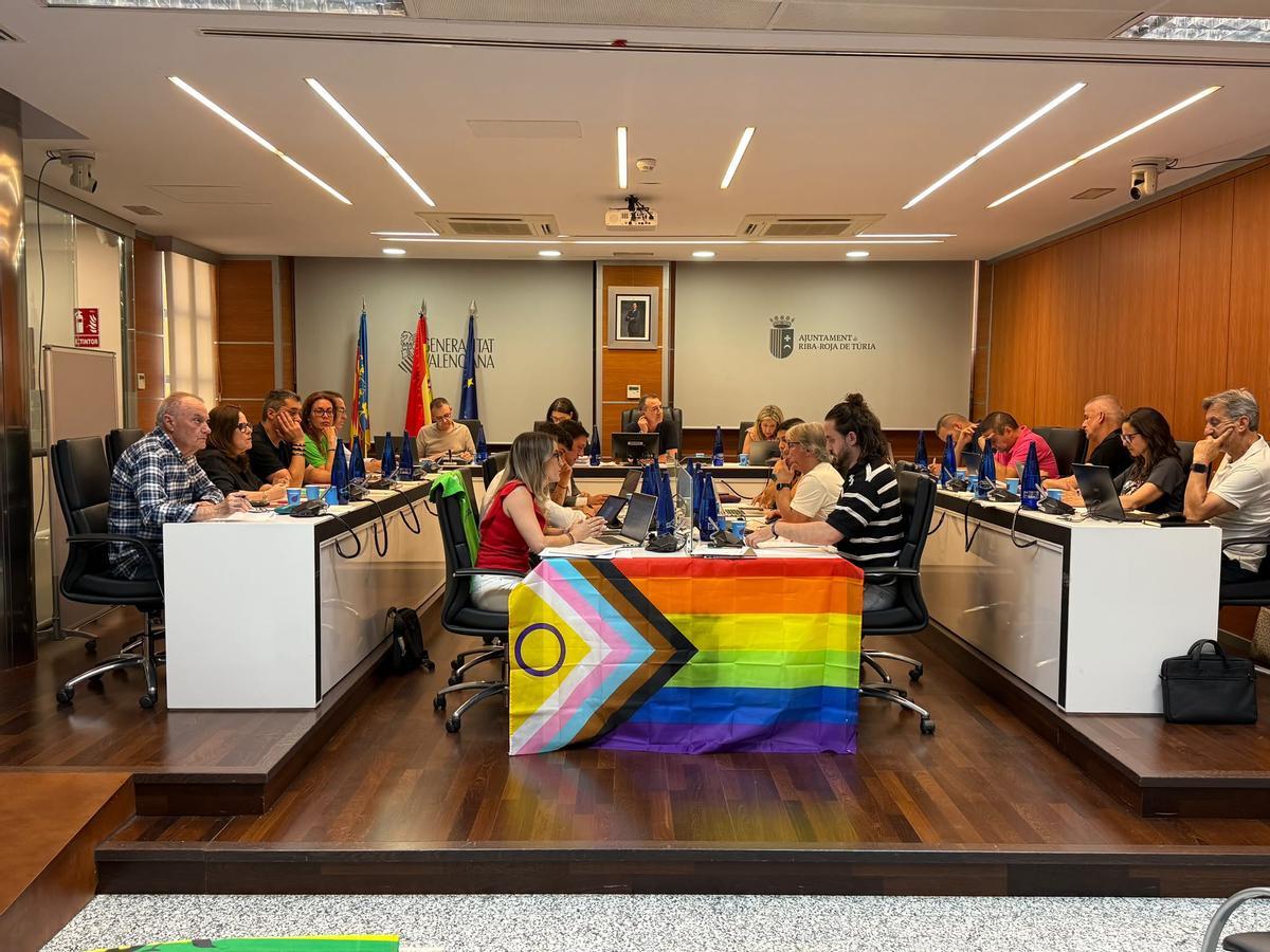 Pleno del Ayuntamiento de Riba-roja del pasado 1 de junio.