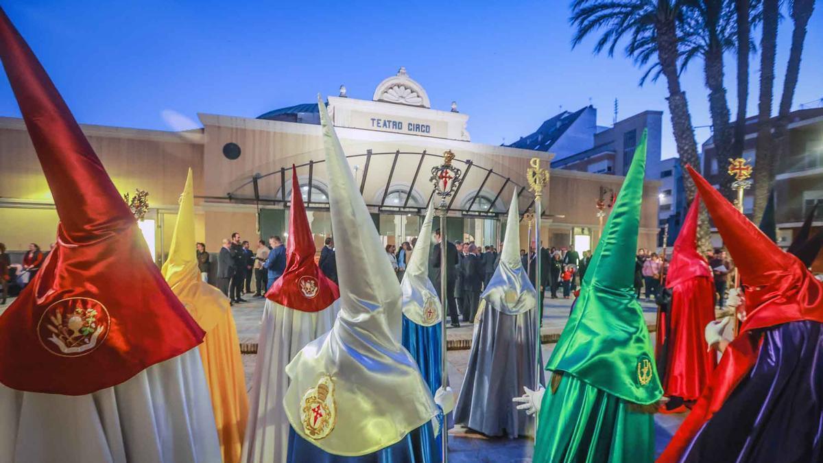 Las mejores imágenes del pregón de Semana Santa en Orihuela