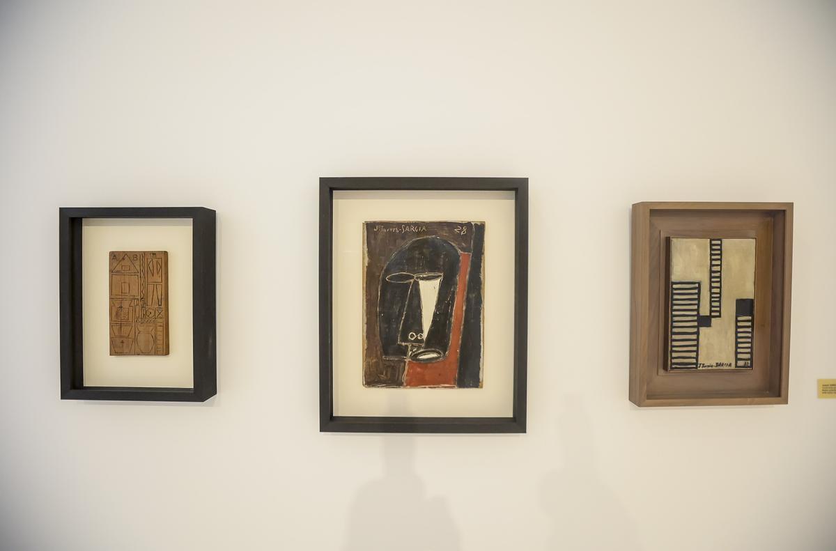 Las tres obras del artista uruguayo.