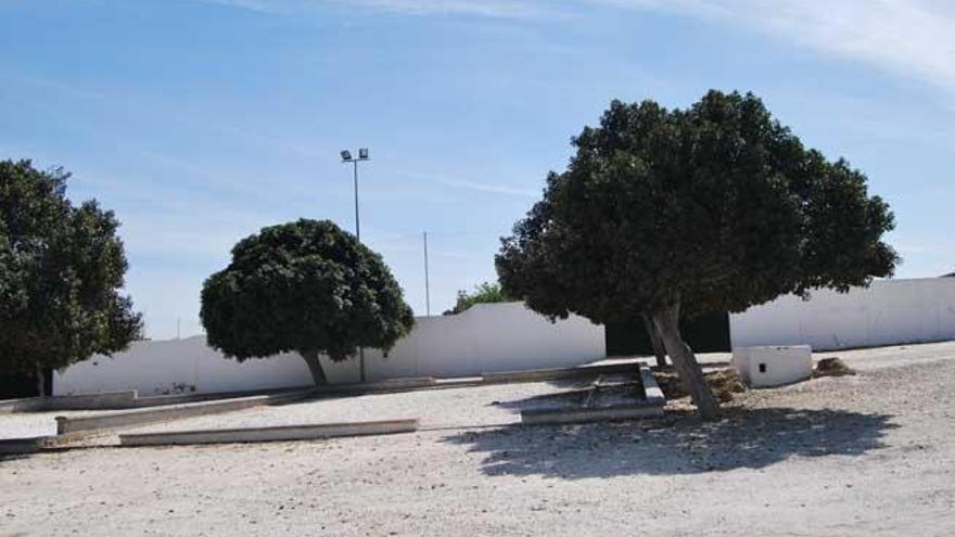 Parte del campo de concentración de Torremolinos coincidía con el muro sur del campo de fútbol el Pozuelo.