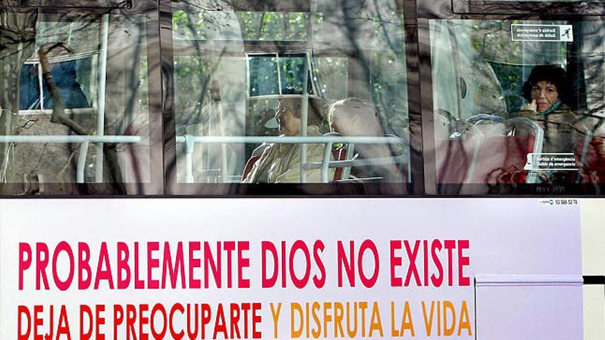 Campaña. La publicidad que luzcan los dos autobuses en Málaga será la misma que en Barcelona.