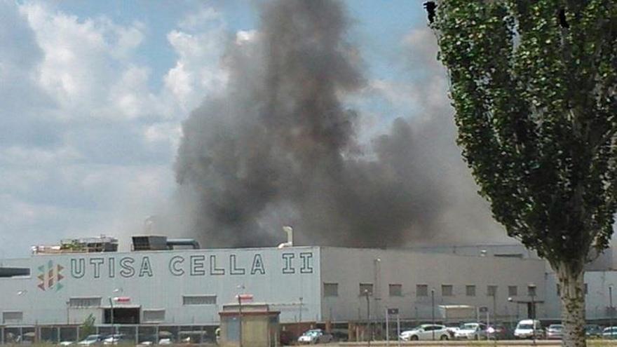 Incendio en una fábrica de maderas por una deflagración