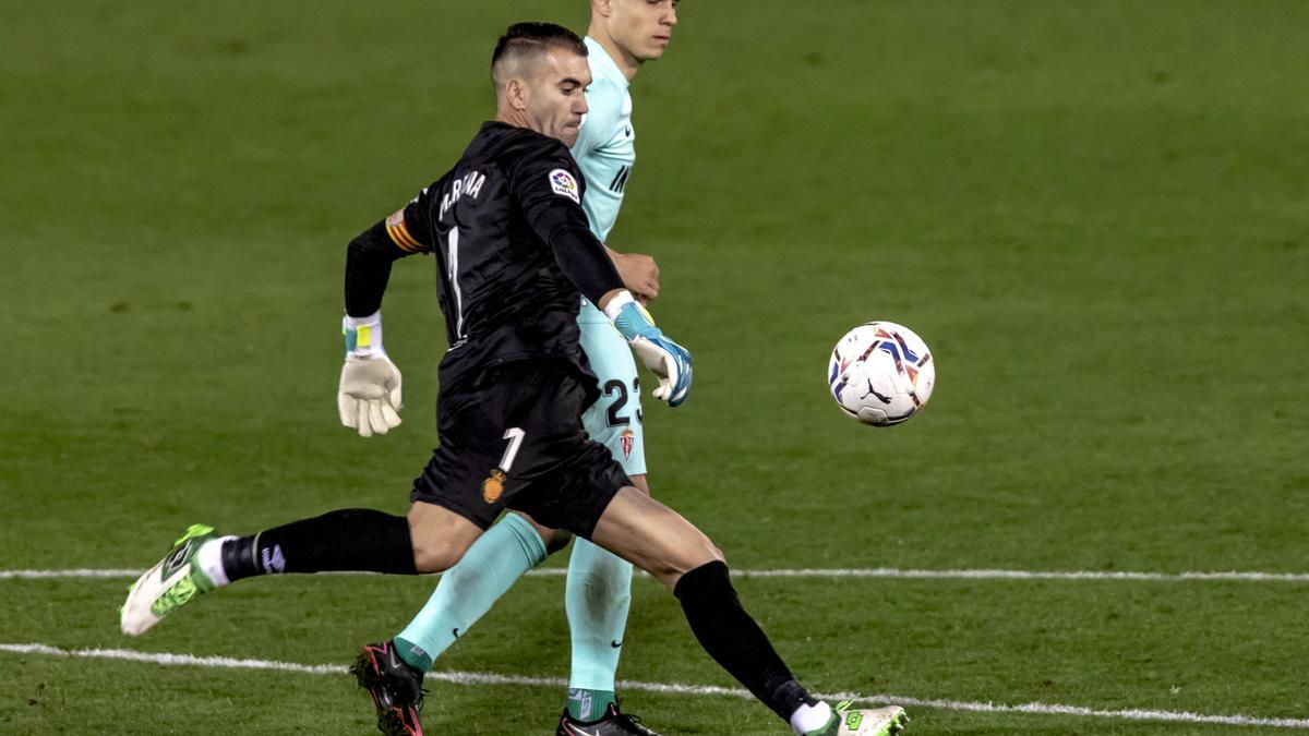 El Mallorca da por bueno el empate frente al Sporting