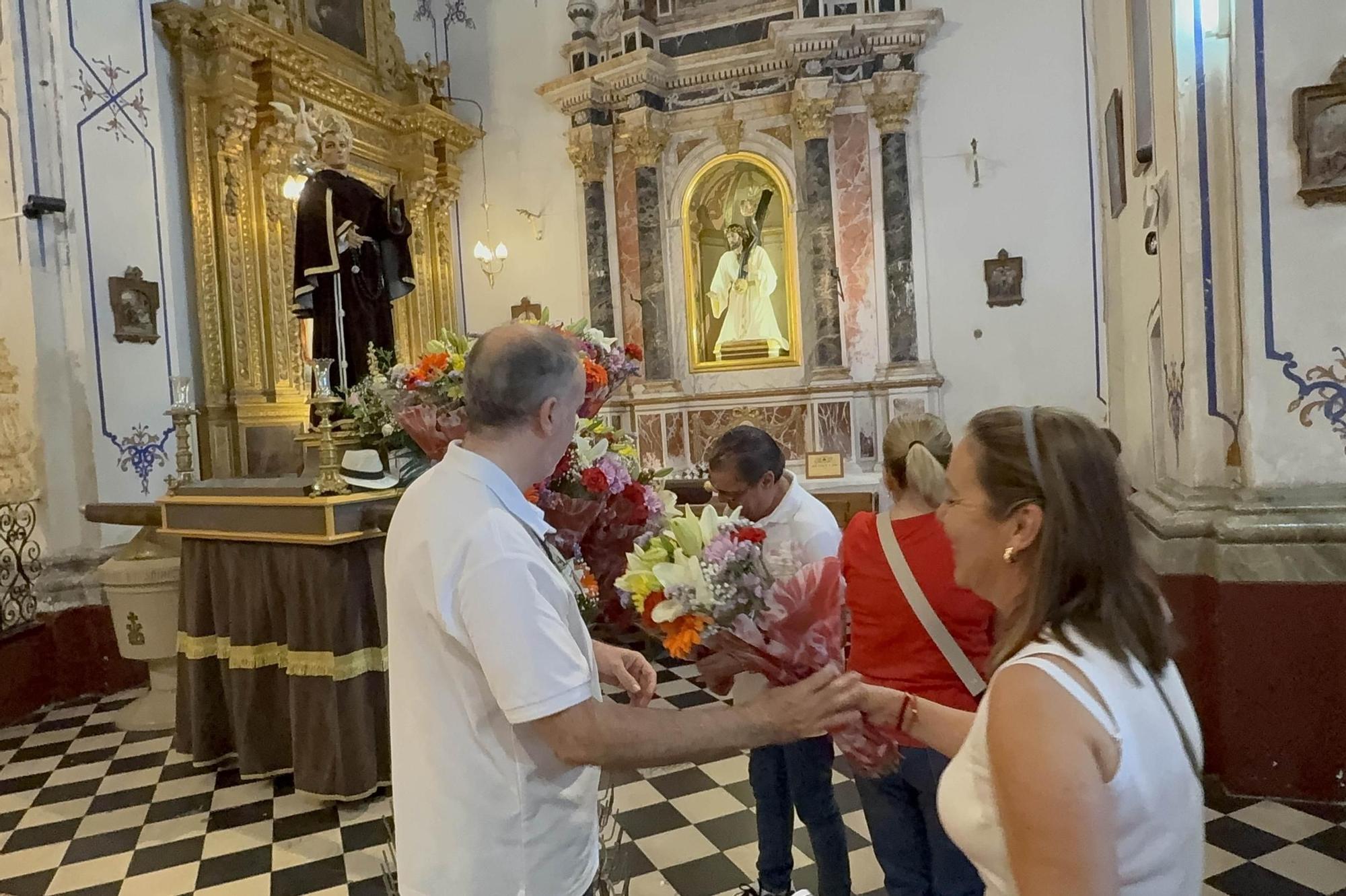 Ofrenda de flores a San Pascual