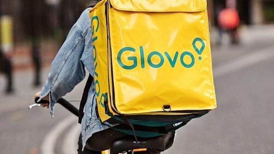 Repartidor de Glovo. | | E.D.