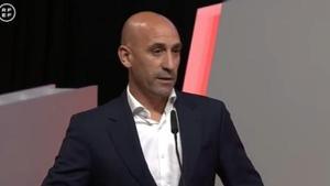 Rubiales: Fue más un pico que un beso