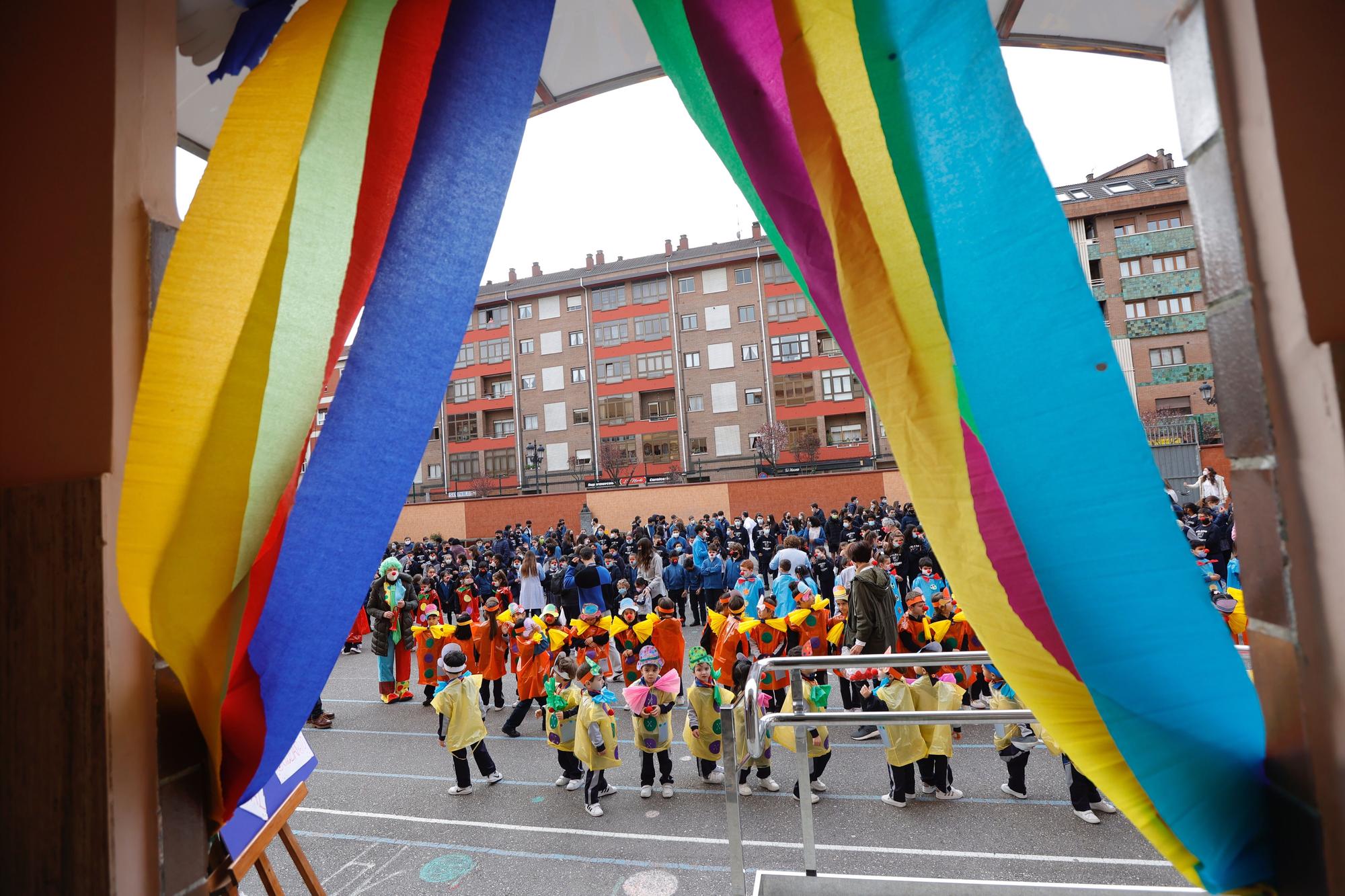 El carnaval más solidario de la mano del colegio Nazaret