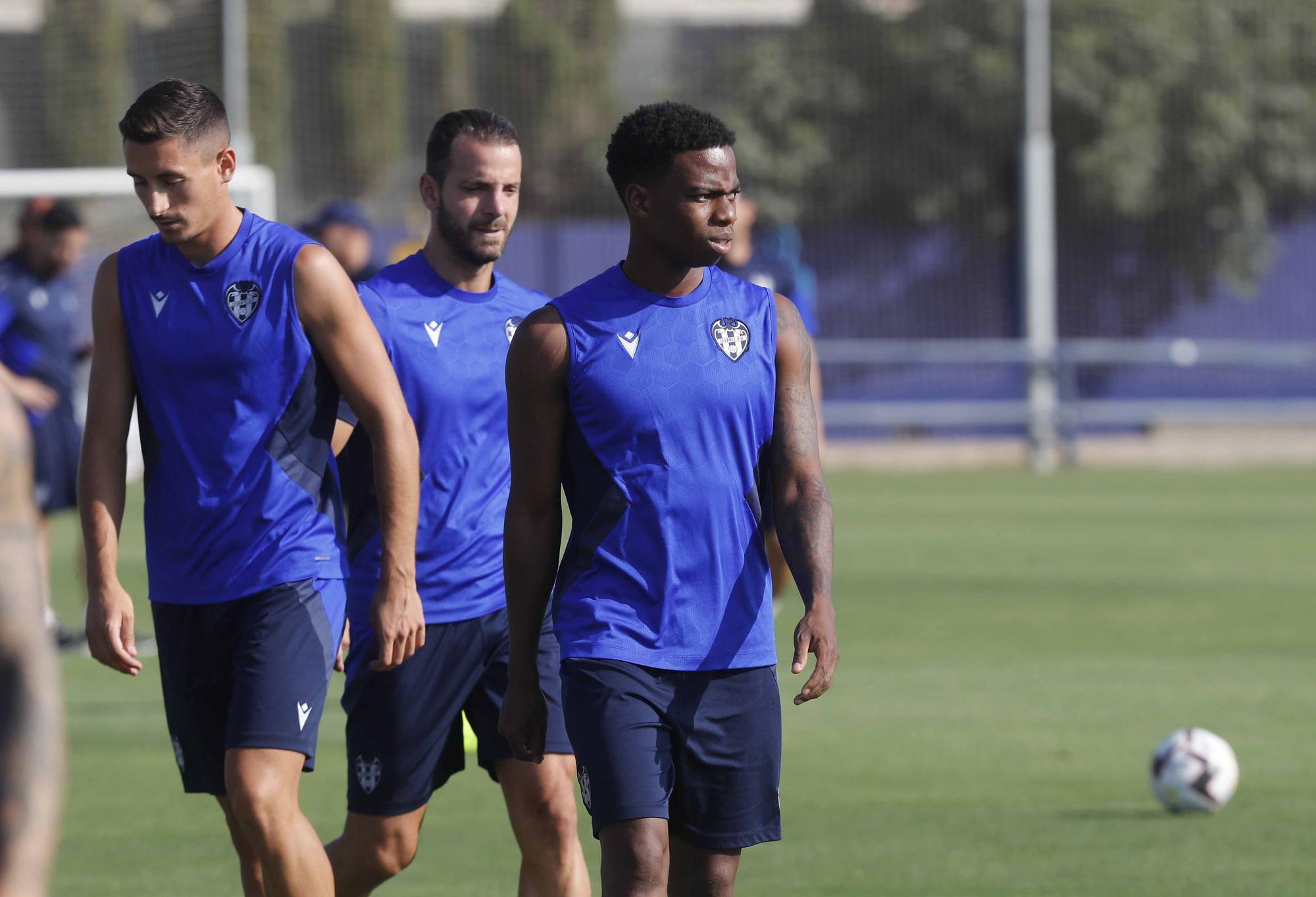 Sesión en Buñol del Levante UD