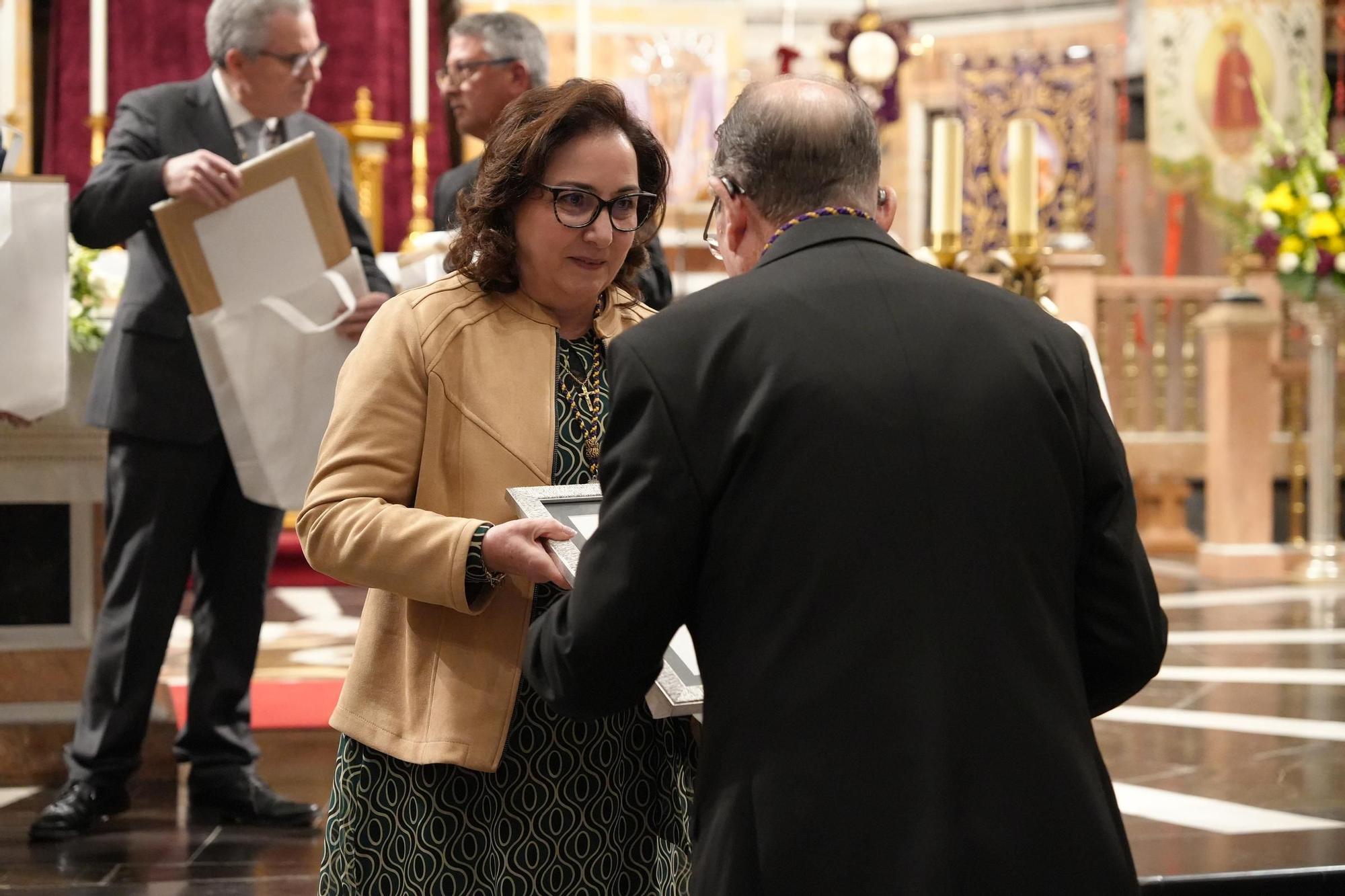 Las fotos de la misa para conmemorar el 50º aniversario de la Junta Central de Semana Santa de Vila-real