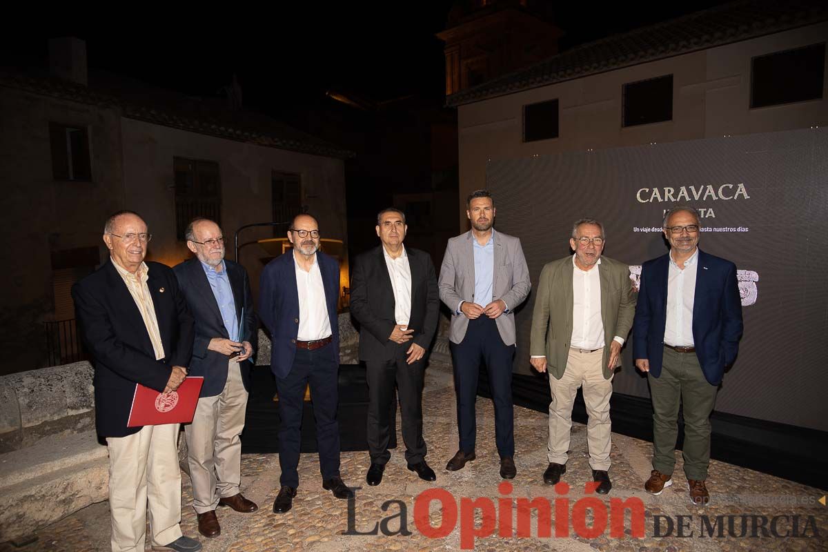 Así fue la presentación del libro ''Caravaca inédita. Un viaje desde la prehistoria hasta nuestros días'