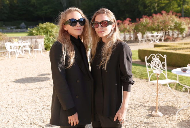 Las gemelas Olsen en París