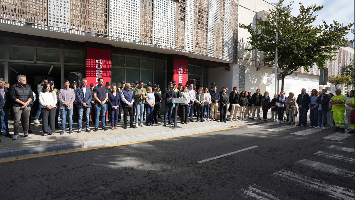 Minuto de silencio en Mislata