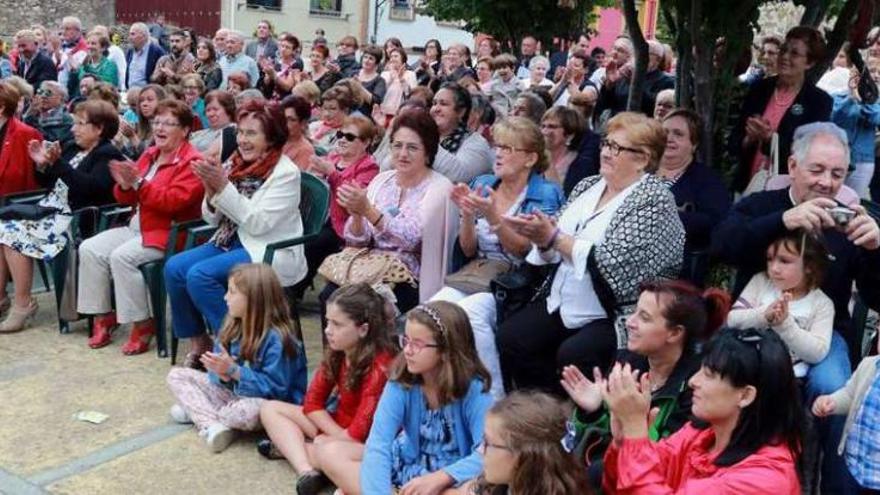 Público en el &quot;Atardecer músico-literario&quot; dedicado a la obra &quot;José&quot;, de Palacio Valdés.