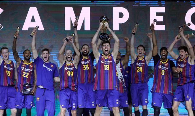 El FC Barcelona se proclama campeón de la Copa del Rey 2021 de baloncesto tras imponerse al Real Madrid en la final disputada en el WiZink Center.