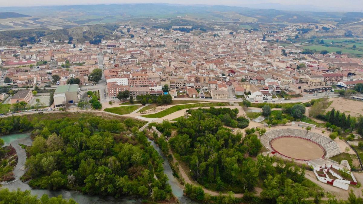 Vista aérea de Zuera, municipio a menos de 30 kilómetros de Zaragoza.