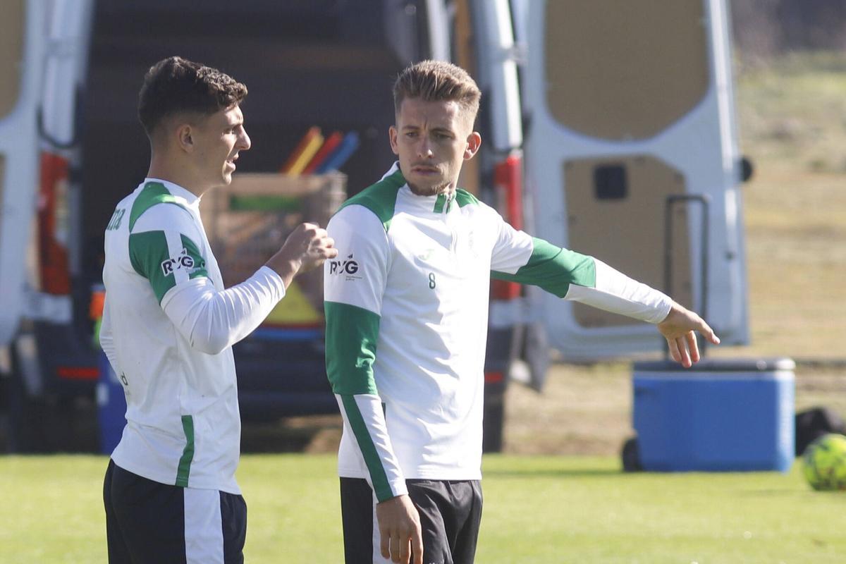 A.J.González&amp;amp;#xD;Córdoba&amp;amp;#xD;Entrenamiento CCF CF&amp;amp;#xD;Iván Ania Alcedo Isma Ruiz Albarrán&amp;amp;#xD