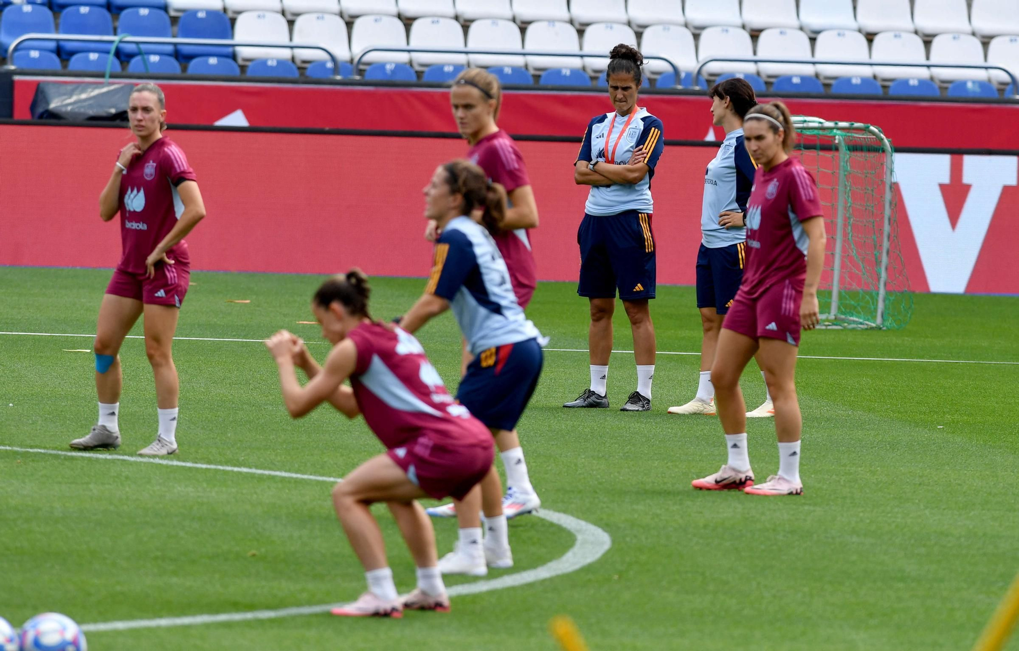Entrenamiento de la selección femenina de fútbol en Riazor