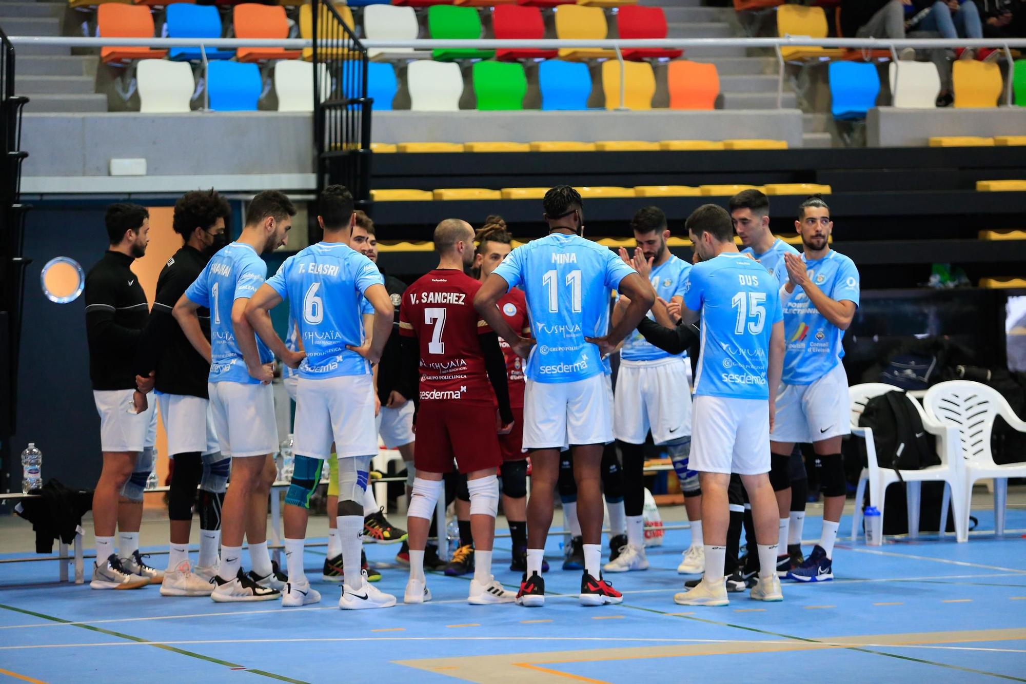 Partido entre la UD Ibiza Ushuaïa Volley y el Rio Duero Soria