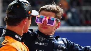 Verstappen bromea con Norris tras la carrera