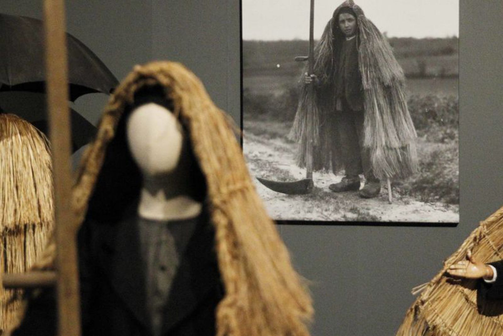 Imaxe e recreación da vestimenta no Museo de Pontevedra,