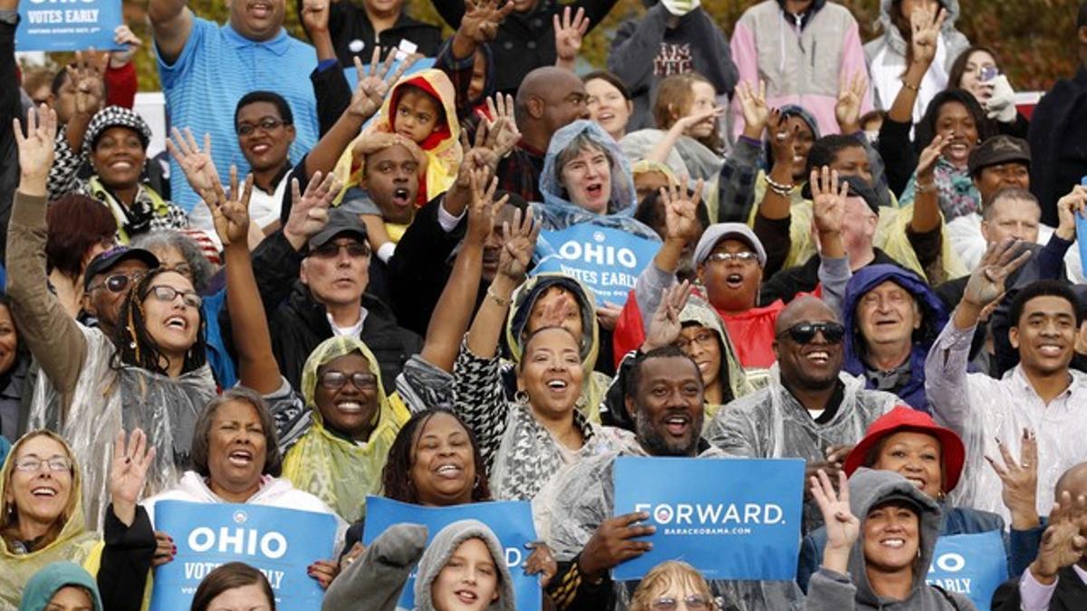 Seguidores de Barak Obama en un acto en Ohio, uno de los estados bisagra en las elecciones a la Casa Blanca