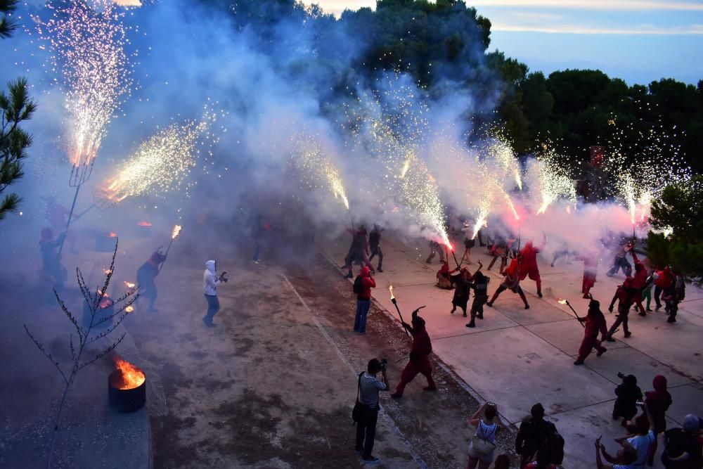 El correfoc del Kinfumfà en Torre d'en Pau