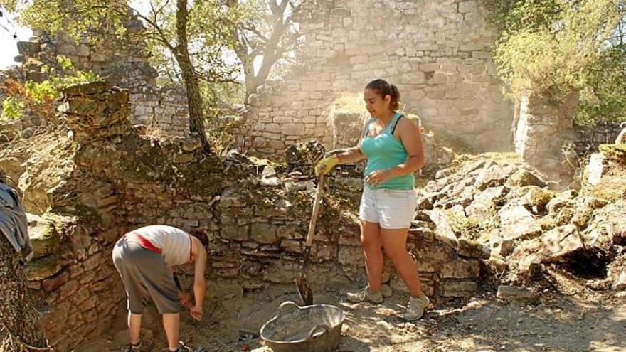 Els treballs van durar quinze dies, amb la participació de voluntaris