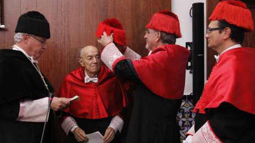 Un momento de la investidura como doctor honoris causa por la Universidad de Murcia en 2012