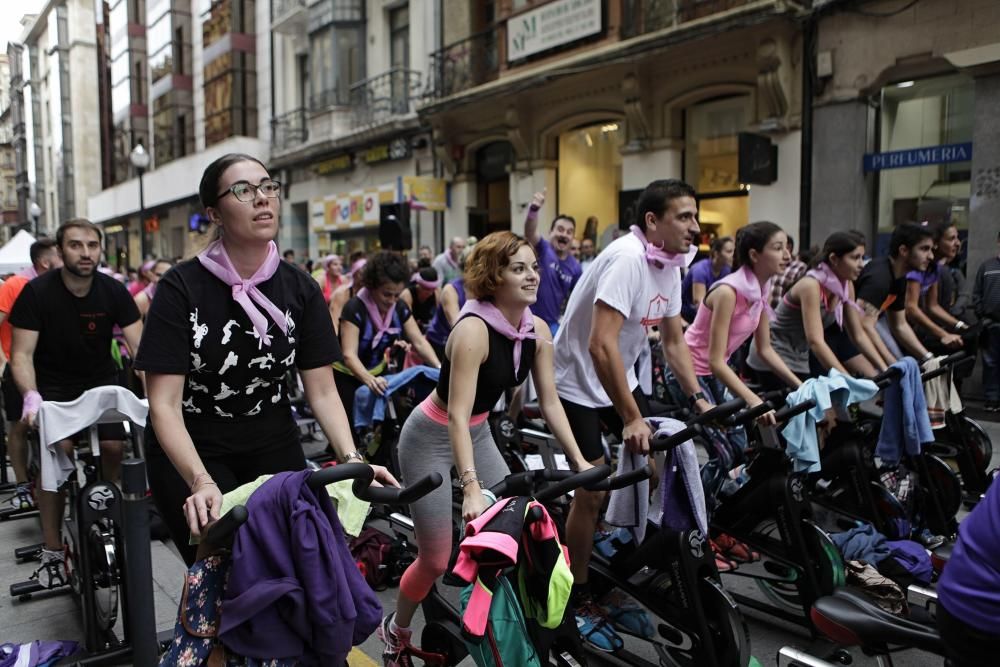 Jornada "De tiendas a mediodía" en Gijón